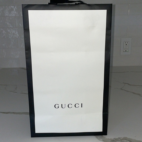 Gucci Black & White Shopping Bag - Picture 4 of 13